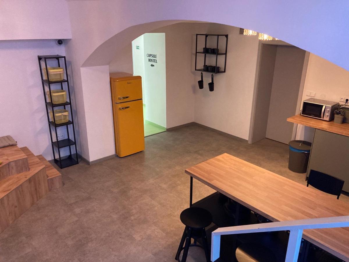 Capsule Hostel Erbenova Prague Luaran gambar